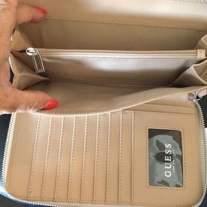 Guess Bags - New Lg. Guess Japanese Garden Wallet Clutch Guess Bags - New Lg. Guess Japanese Garden Wallet Clutch